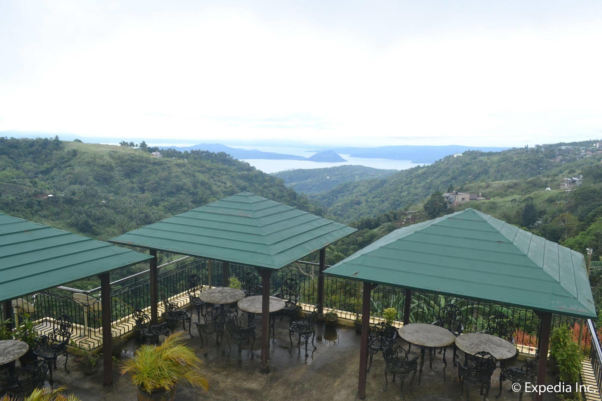 Royal Taal Inn Tagaytay City Exterior photo